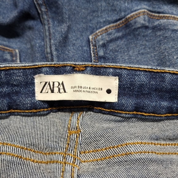 Zara Women Jean's Size 6 (28x27) - Picture 3 of 3